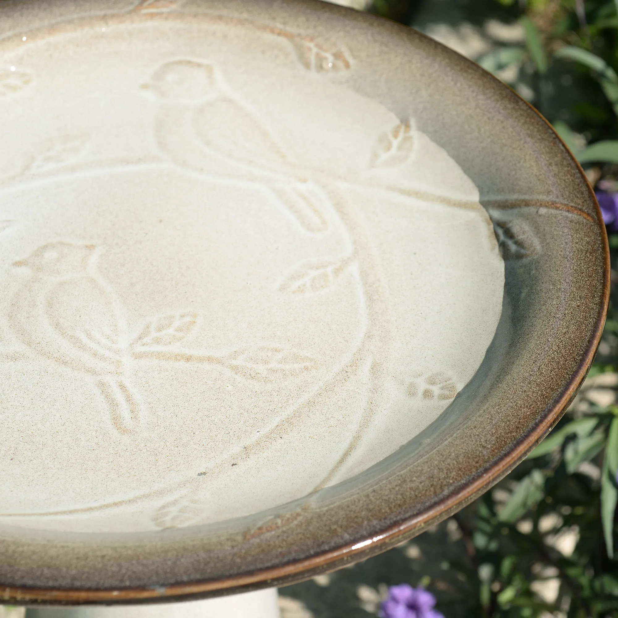 78414-04 -  Ceramic Birdbath - Ivory Elegance