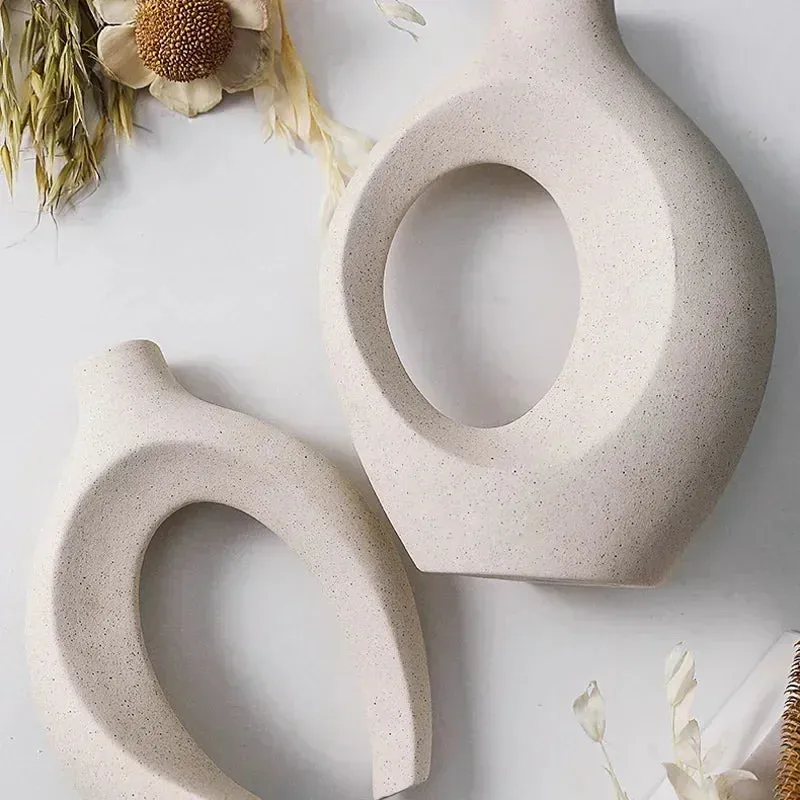 Nordic Ceramic Interlock Vase