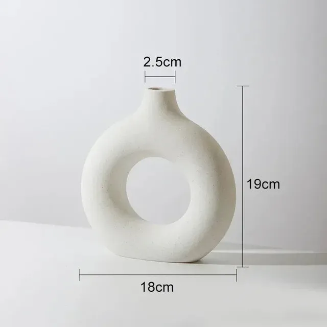 Nordic Ceramic Interlock Vase