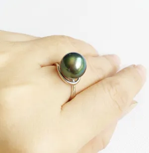 Tahitian pearl tear drop ring (R150)